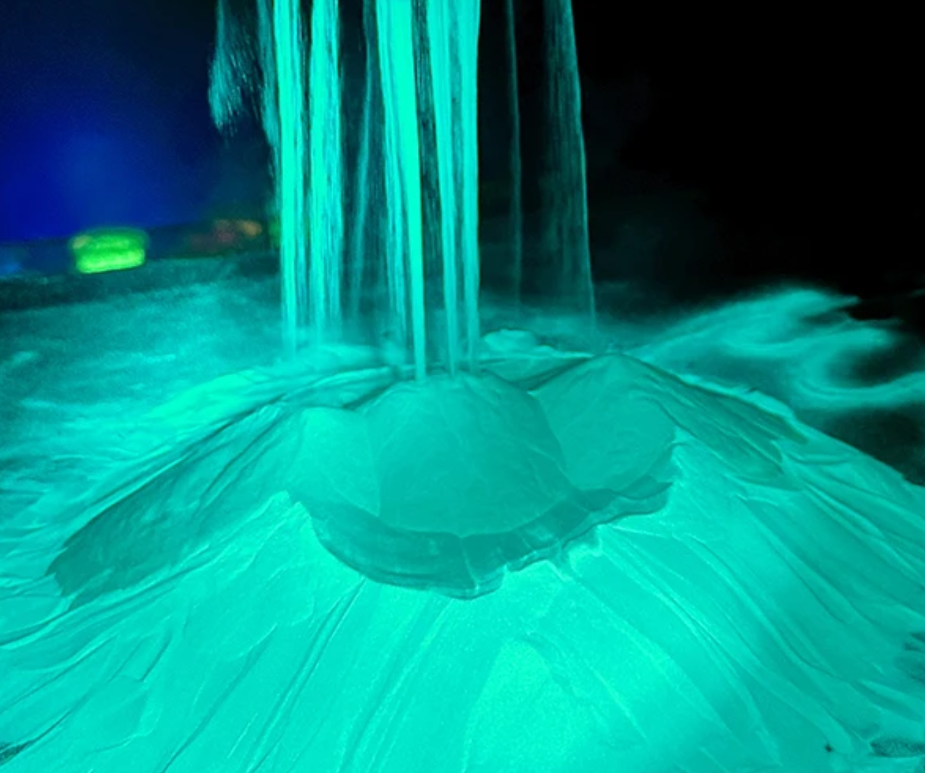 Pigment phosphorescent bleu