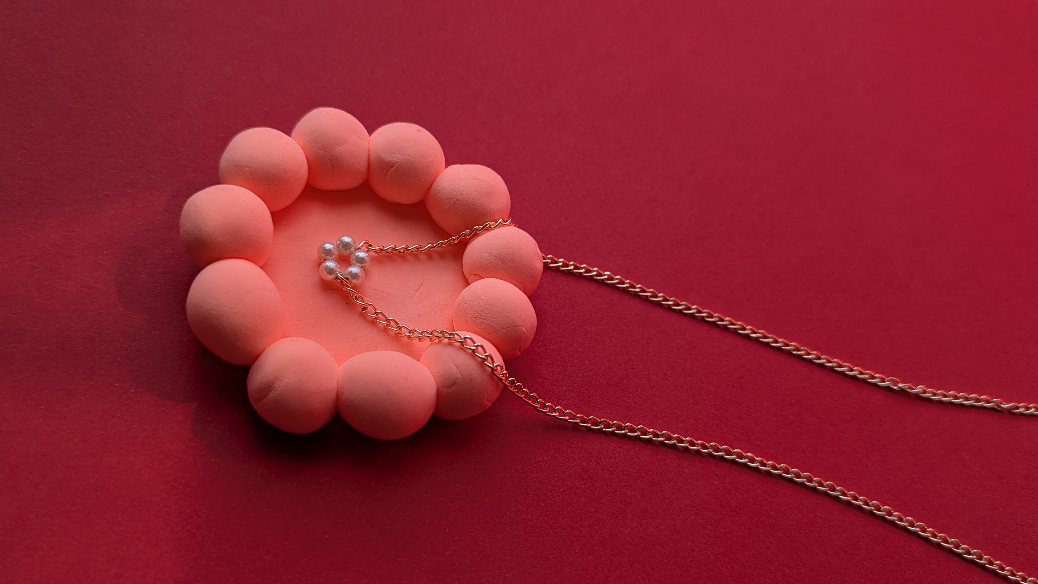 Minimal Rose Gold Pearl Bloom Necklace