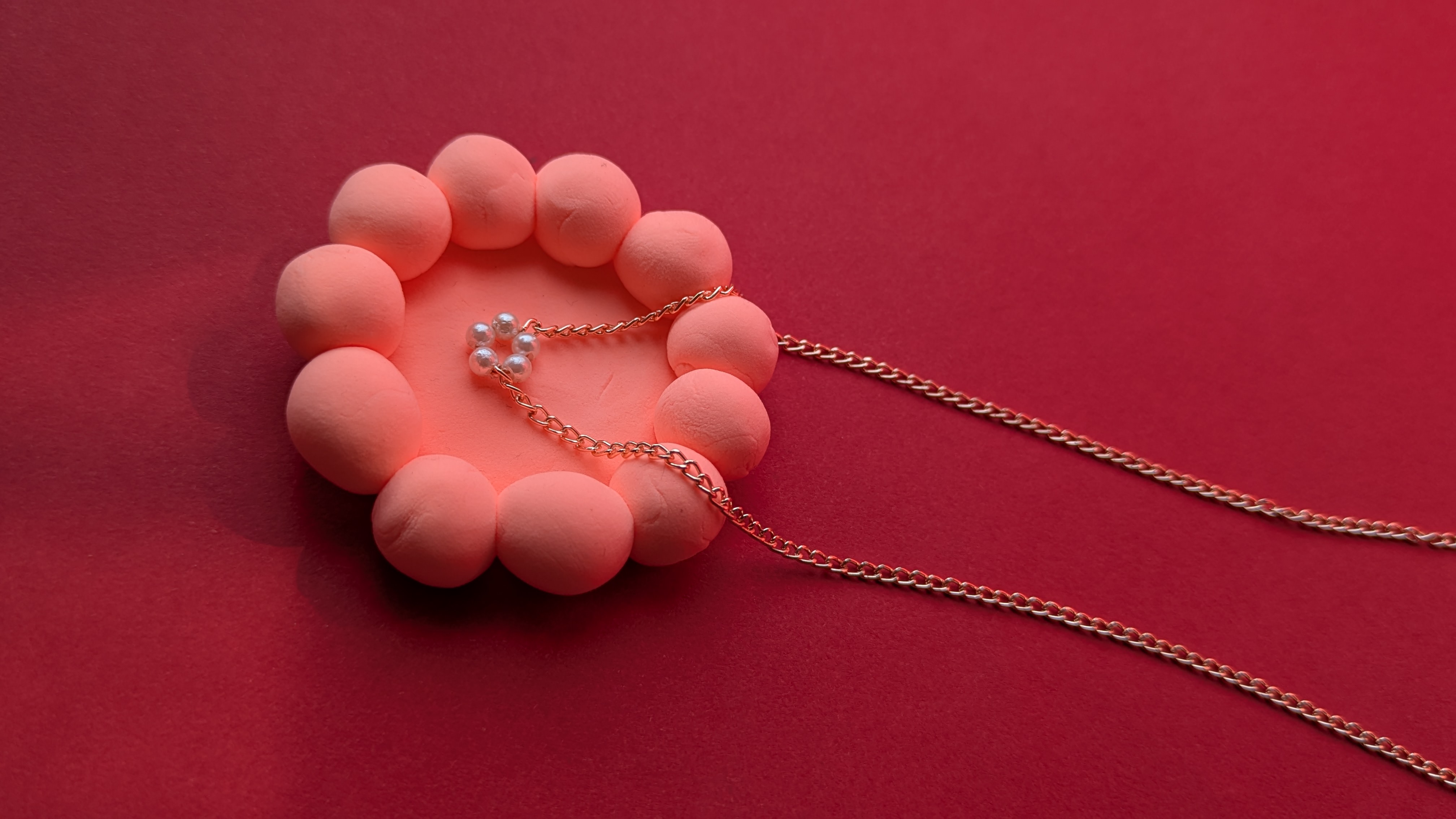 Minimal Rose Gold Pearl Bloom Necklace