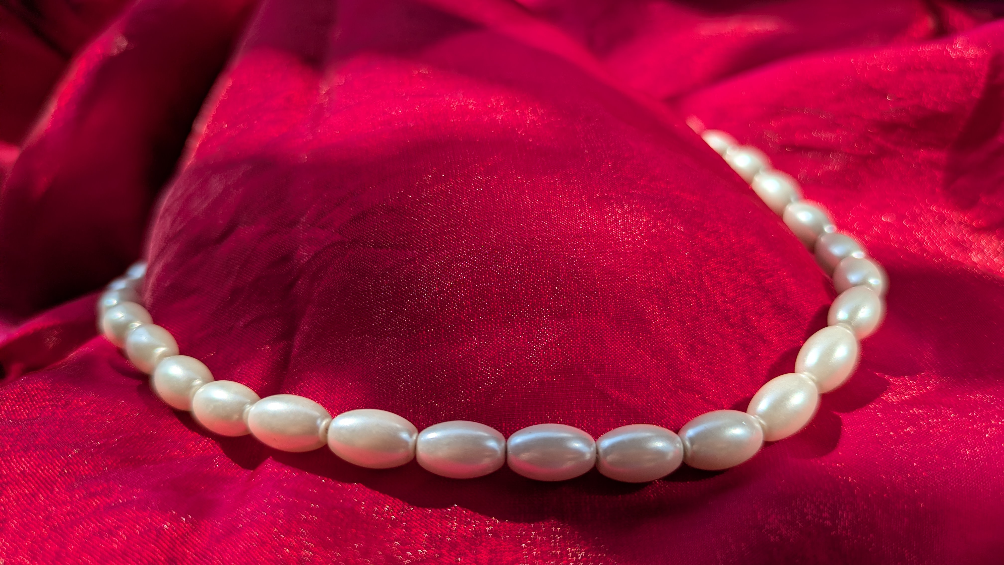 Elegant Pearl Necklace
