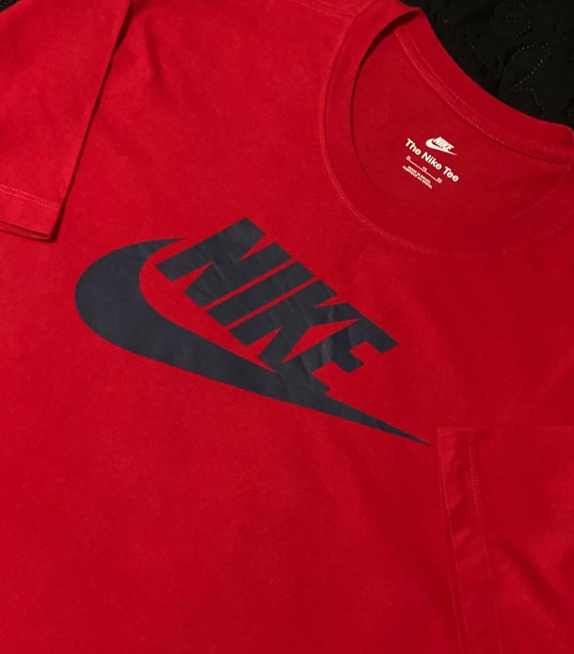 Camiseta Nike Vermelha