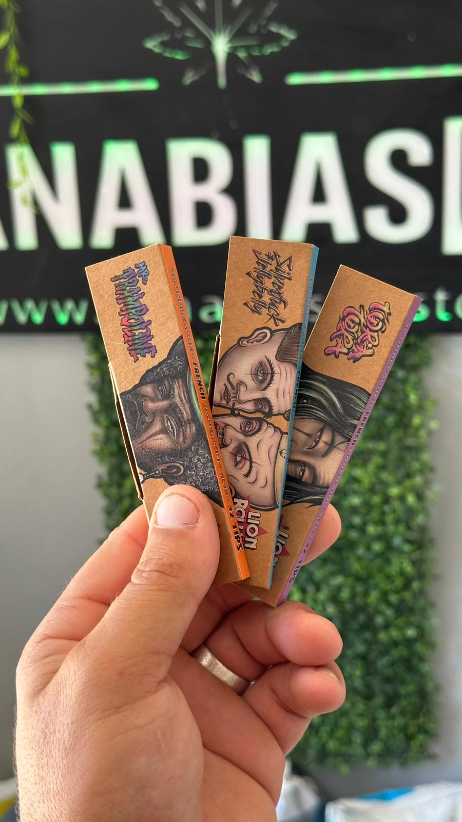  Hojillas con Tips King Size Lion Rolling Circus