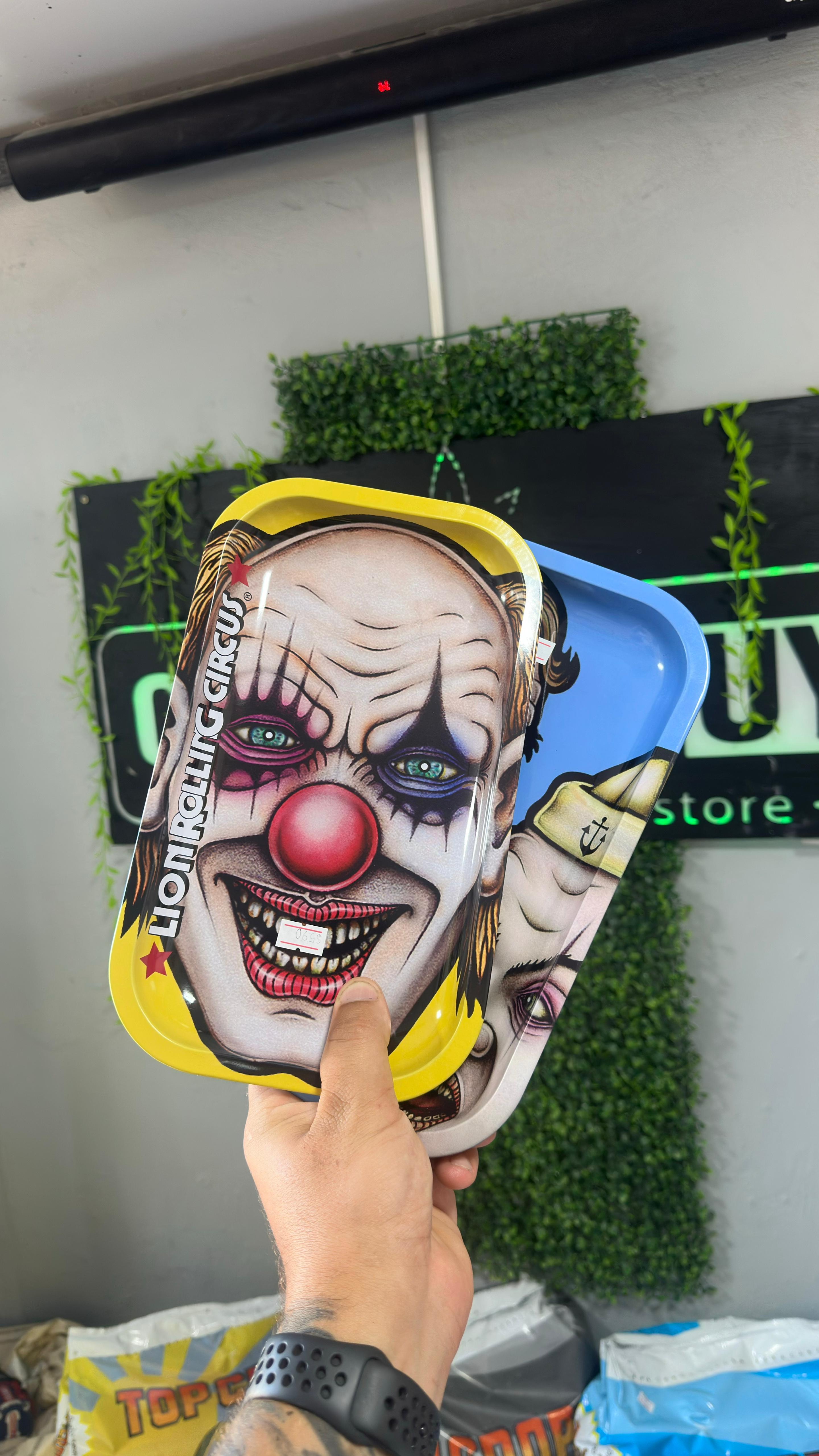 Bandeja Metalica Lion Rolling Circus 