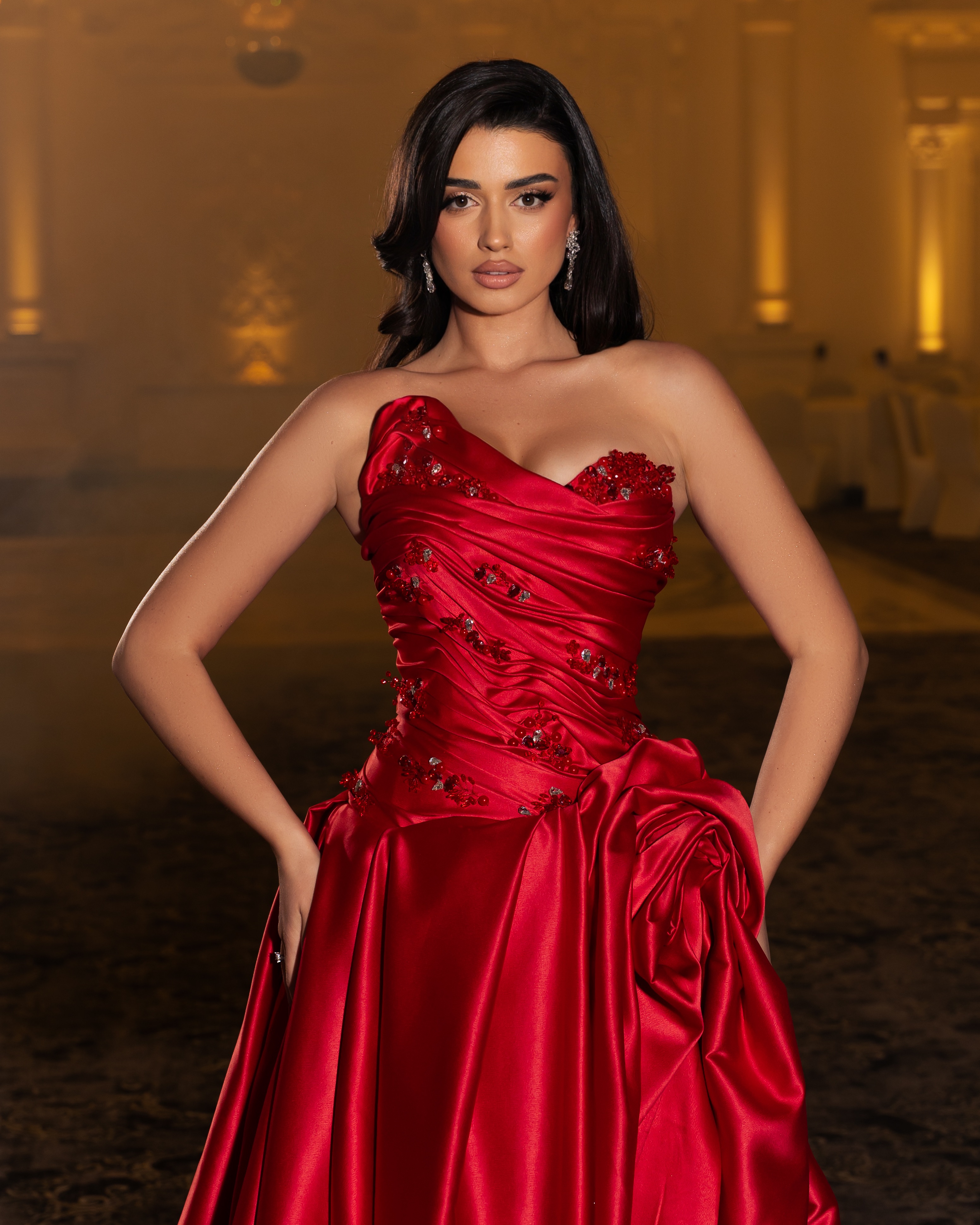 L'Art du Rouge - Dress No. 5 – Élise