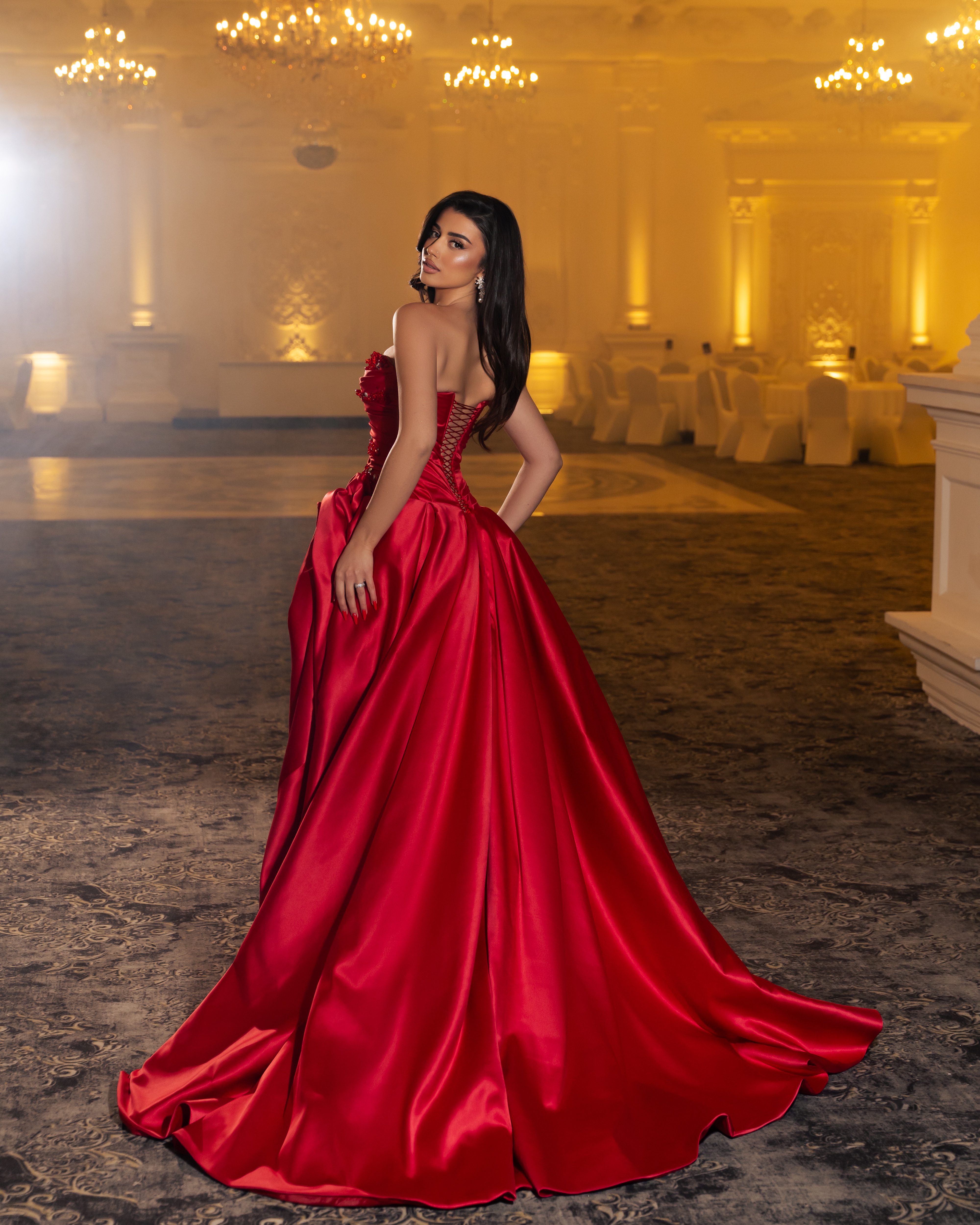 L'Art du Rouge - Dress No. 5 – Élise