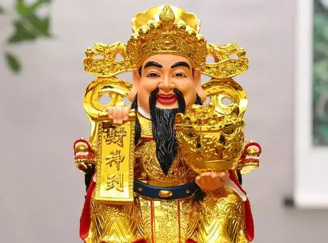 Chinese Fortune God Statue