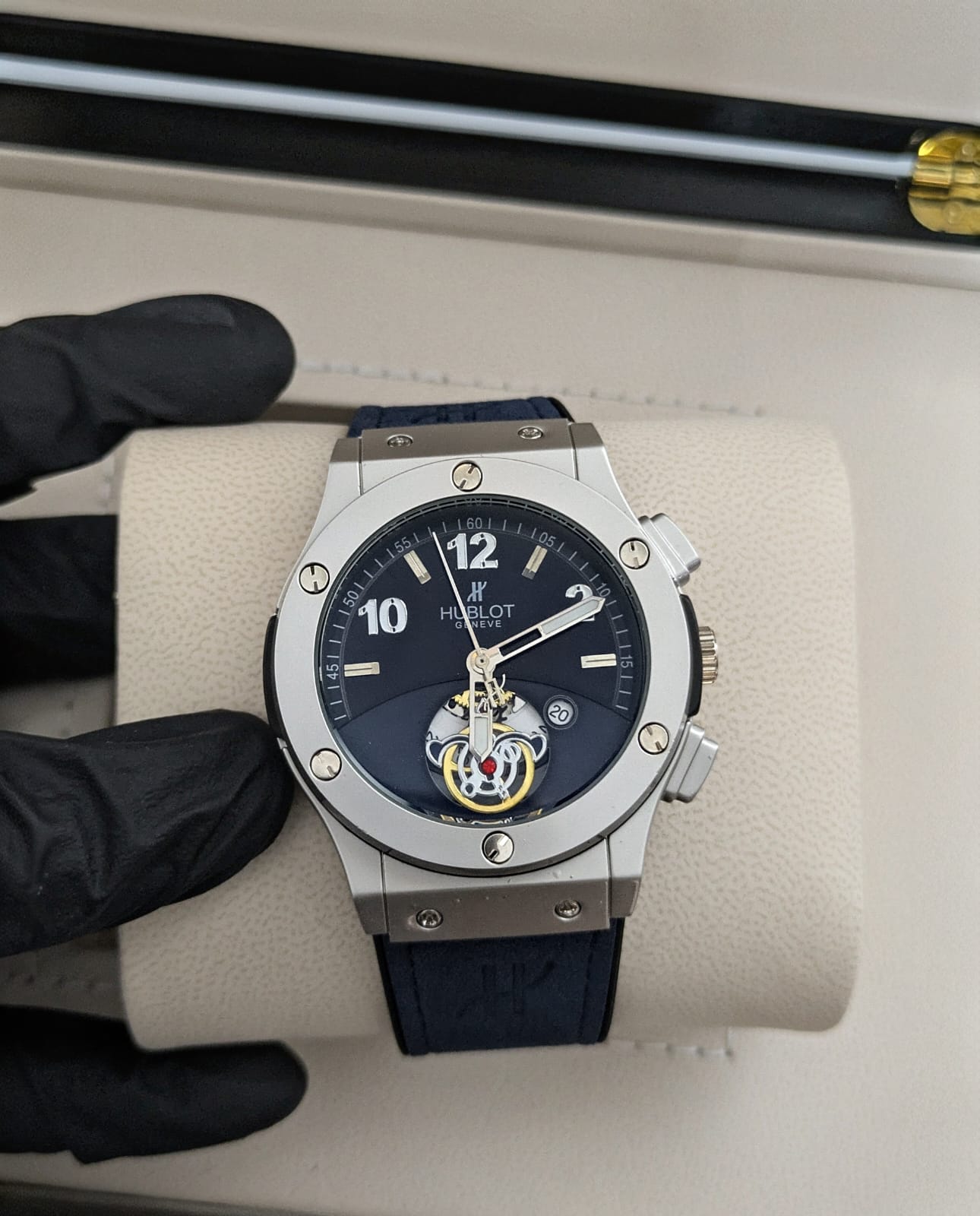 Hublot Skeleton Dial with Date - Silicon Strap & Master Lock