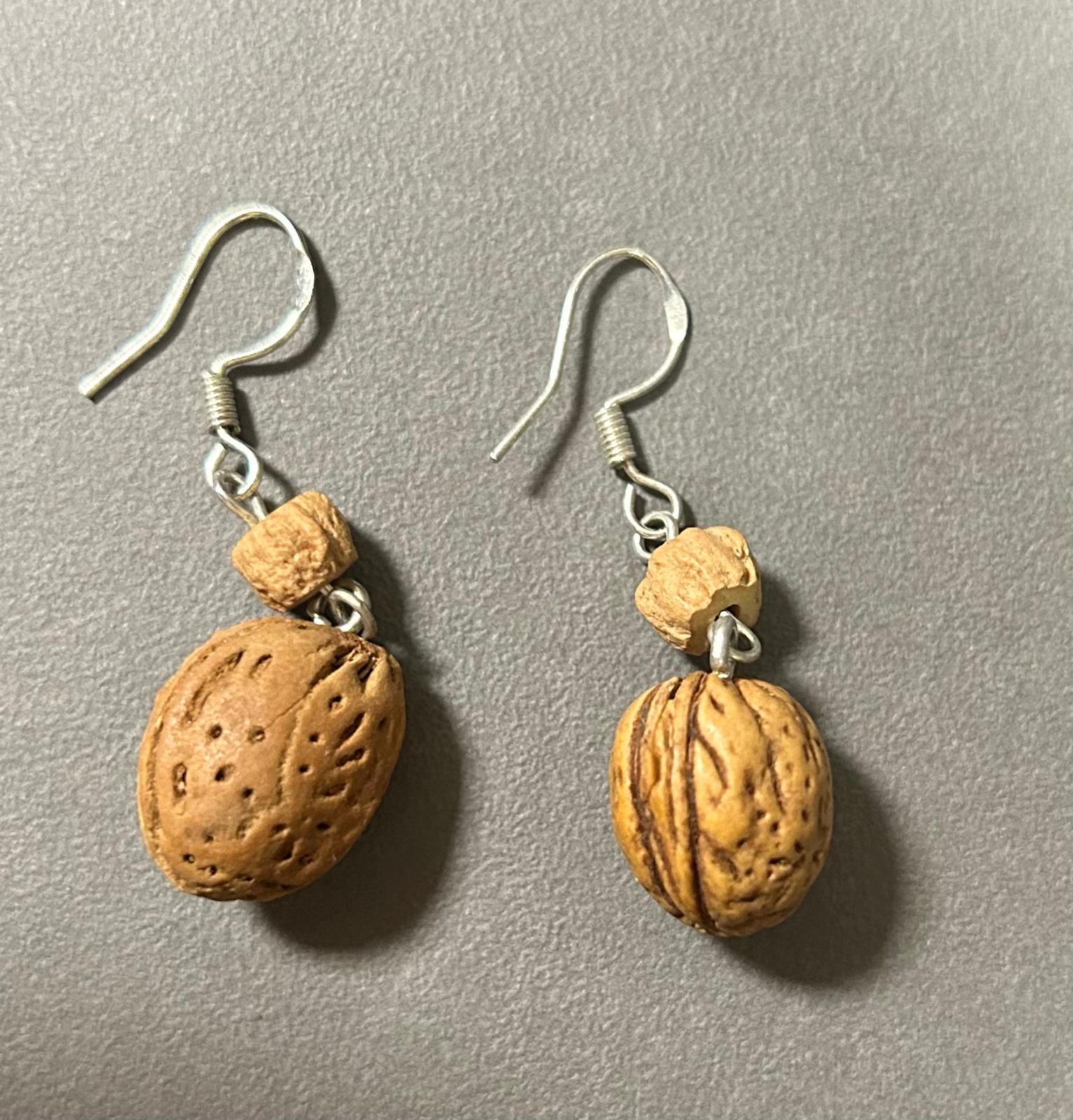 Nut Shell Trail Almond Earrings