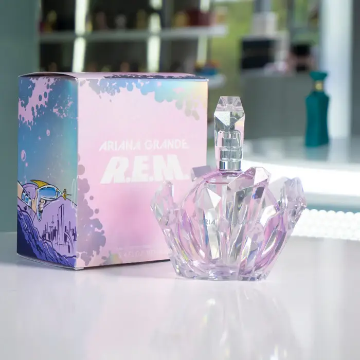 Perfume Ariana Grande R.E.M.