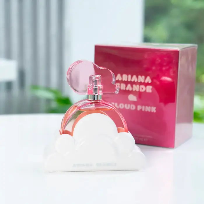 Ariana Grande Cloud Pink Perfume