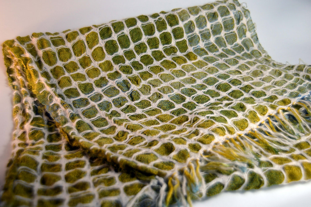 kaku-kaku shawl/scarf - koke (苔)collection