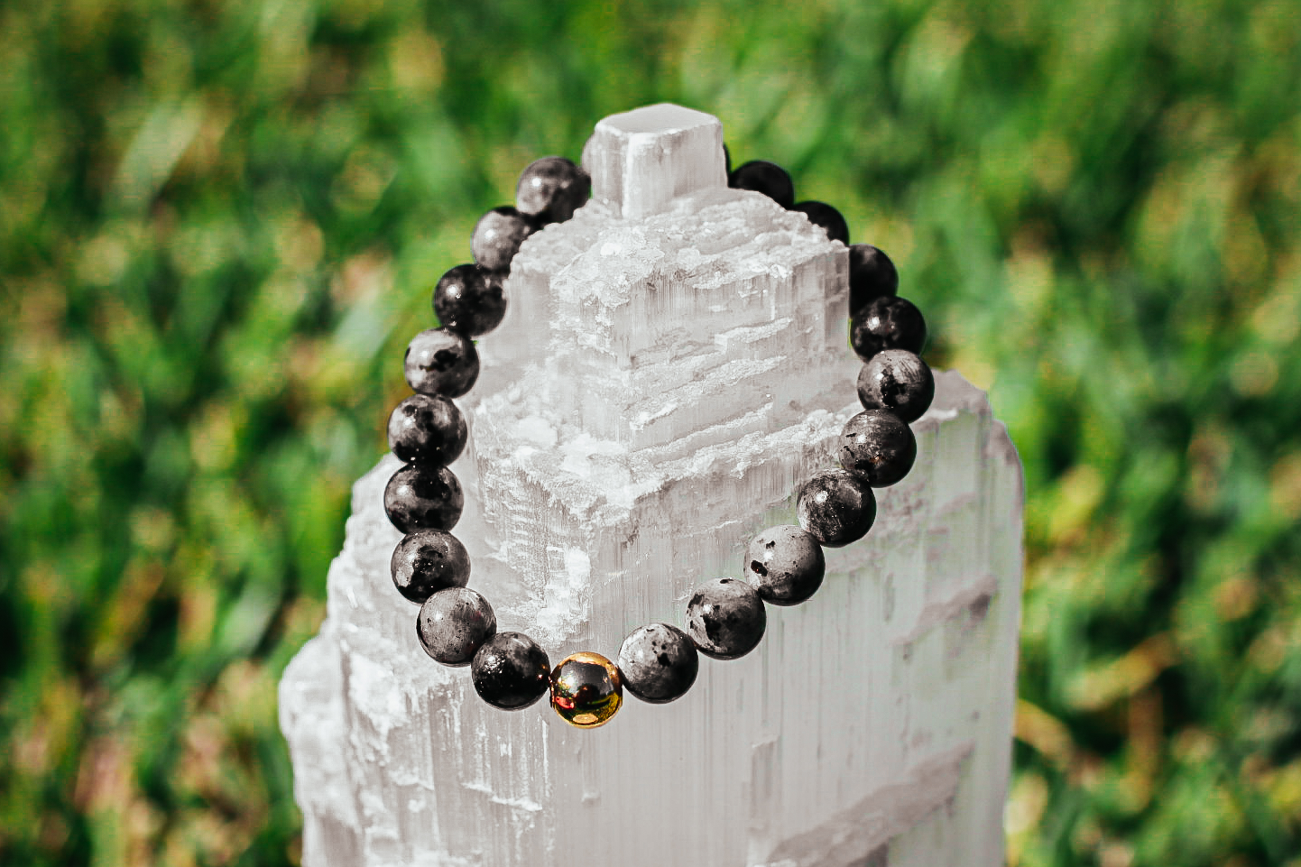 Labradorita Oscura (8mm)