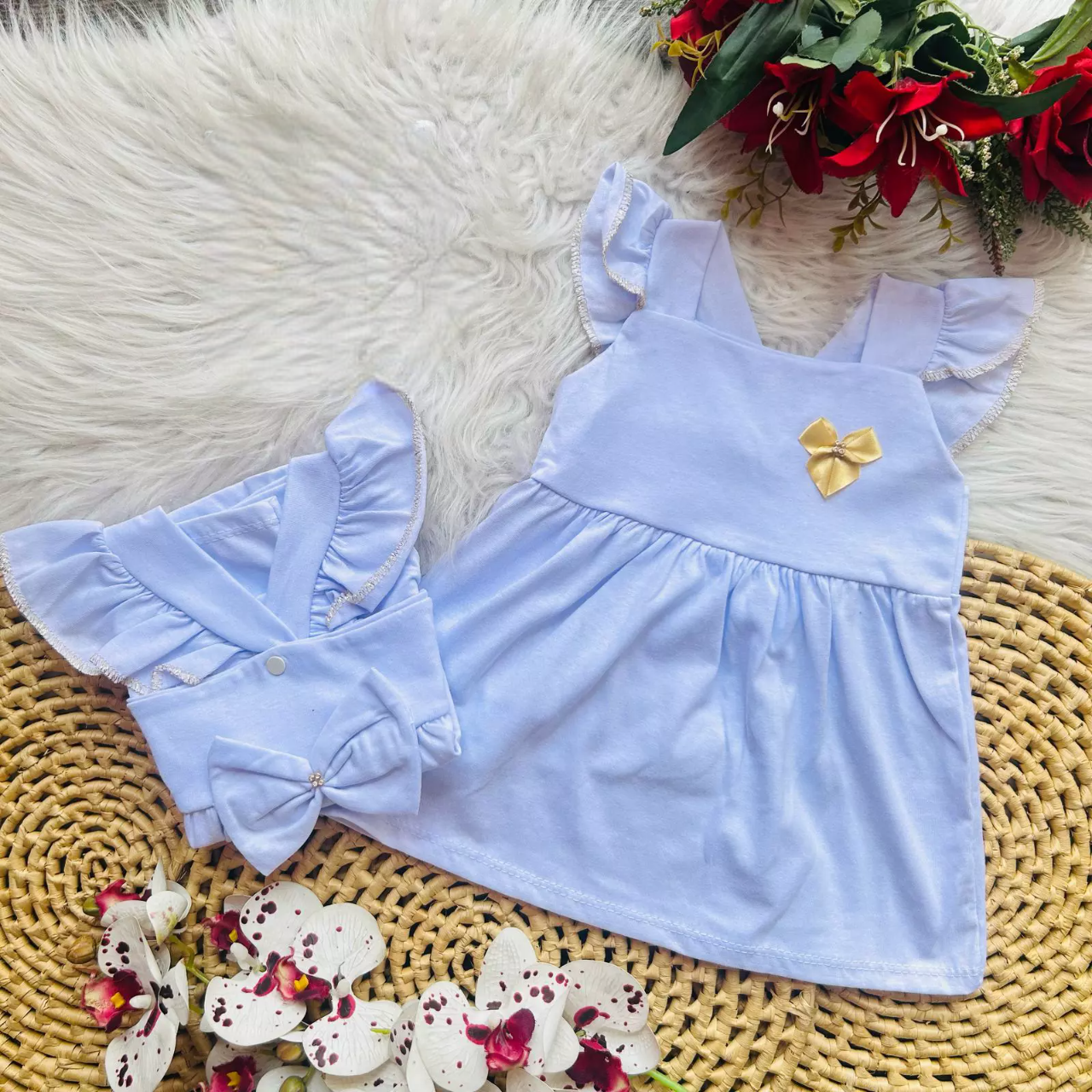 Vestido infantil branco com laço