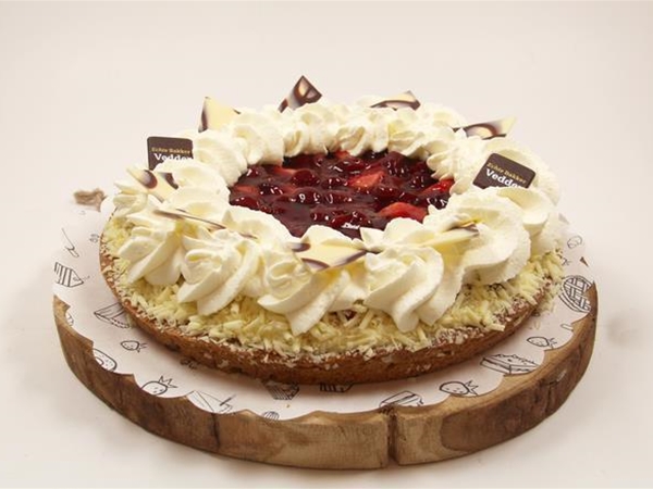 Erdbeer-Kirsch-Sahnetorte (Luxus)