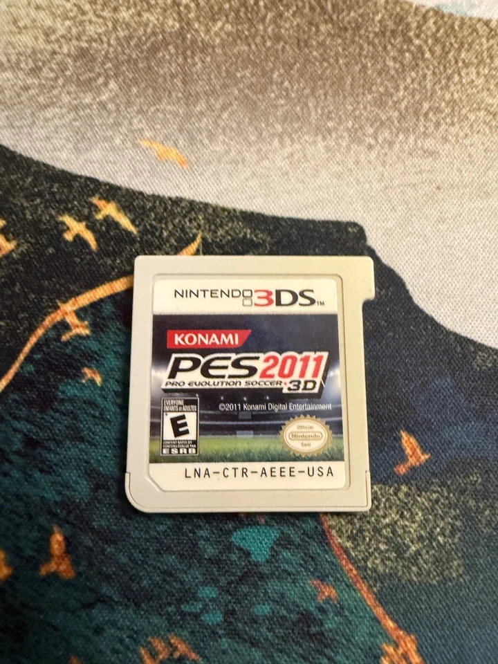 Nintendo 3DS PES 2011 Pro Evolution Soccer 3D Game Cartridge