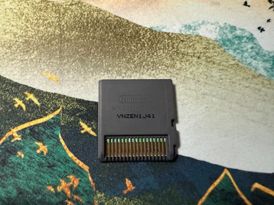 Nintendo DS Bee Movie Game Cartridge