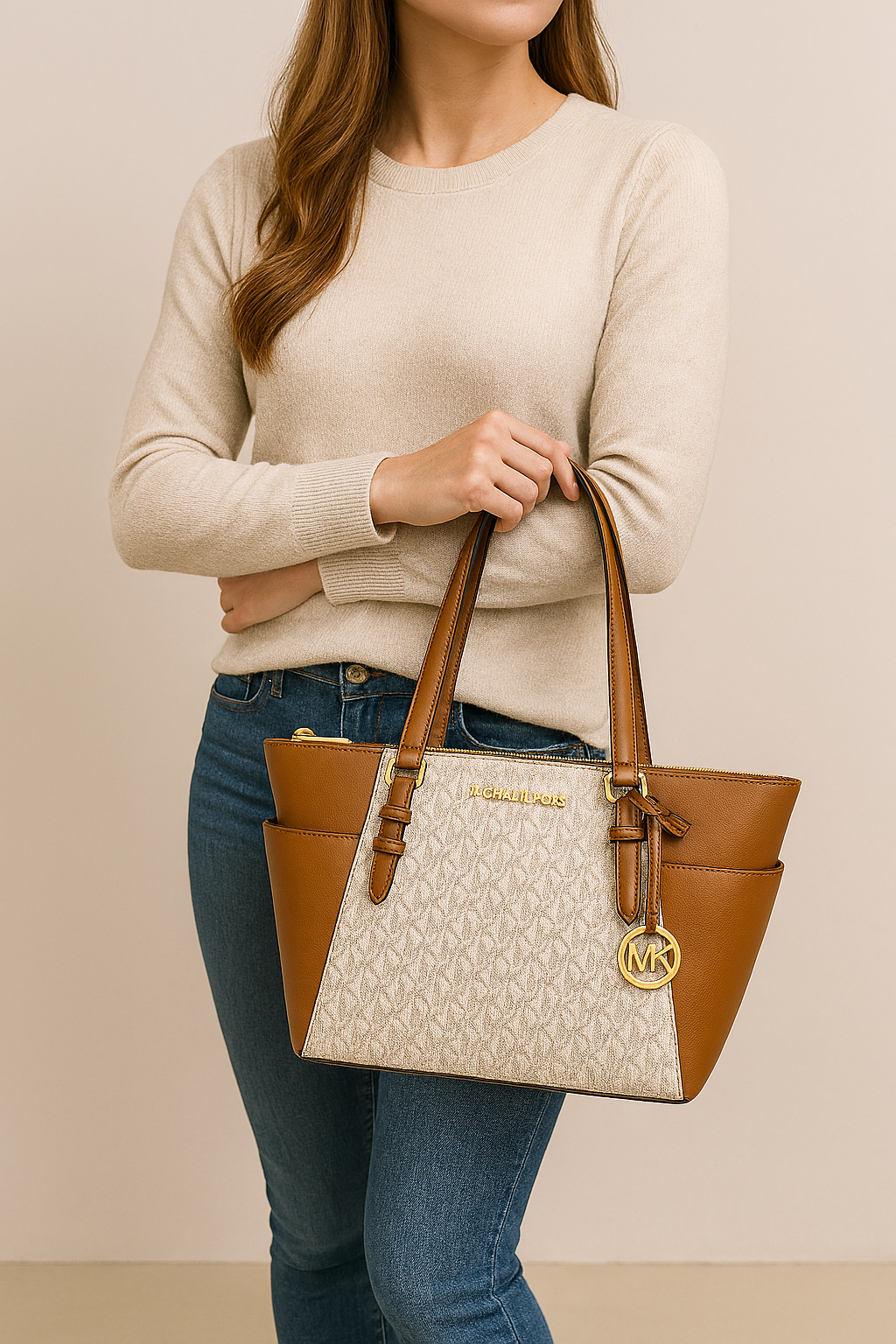 Michael kors Charlotte Large Logo and Leather Top-Zip Tote Bag - Vanilla