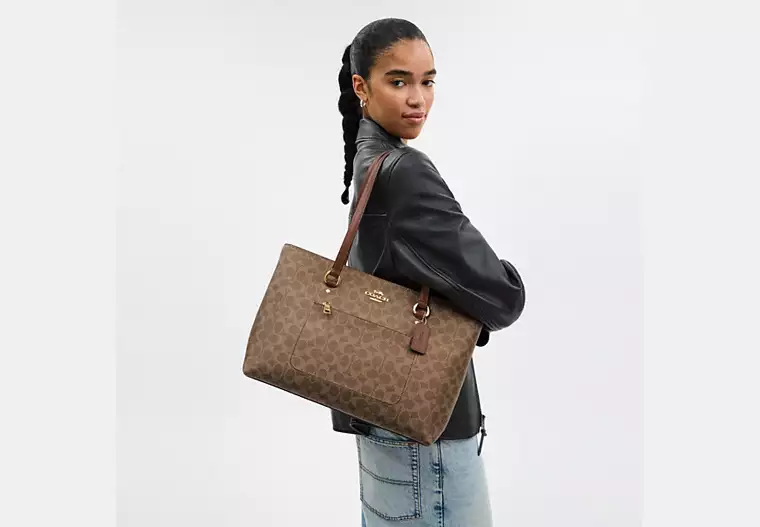 Coach Station Tote Bag In Signature Canvas
