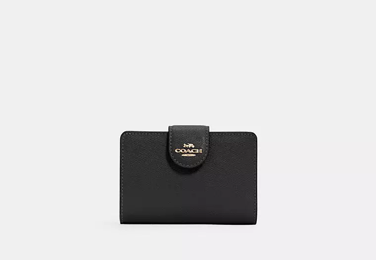 Coach Medium Corner Zip Wallet