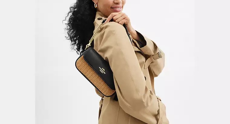 Coach Hailey Flap Bag Colour Toast Black