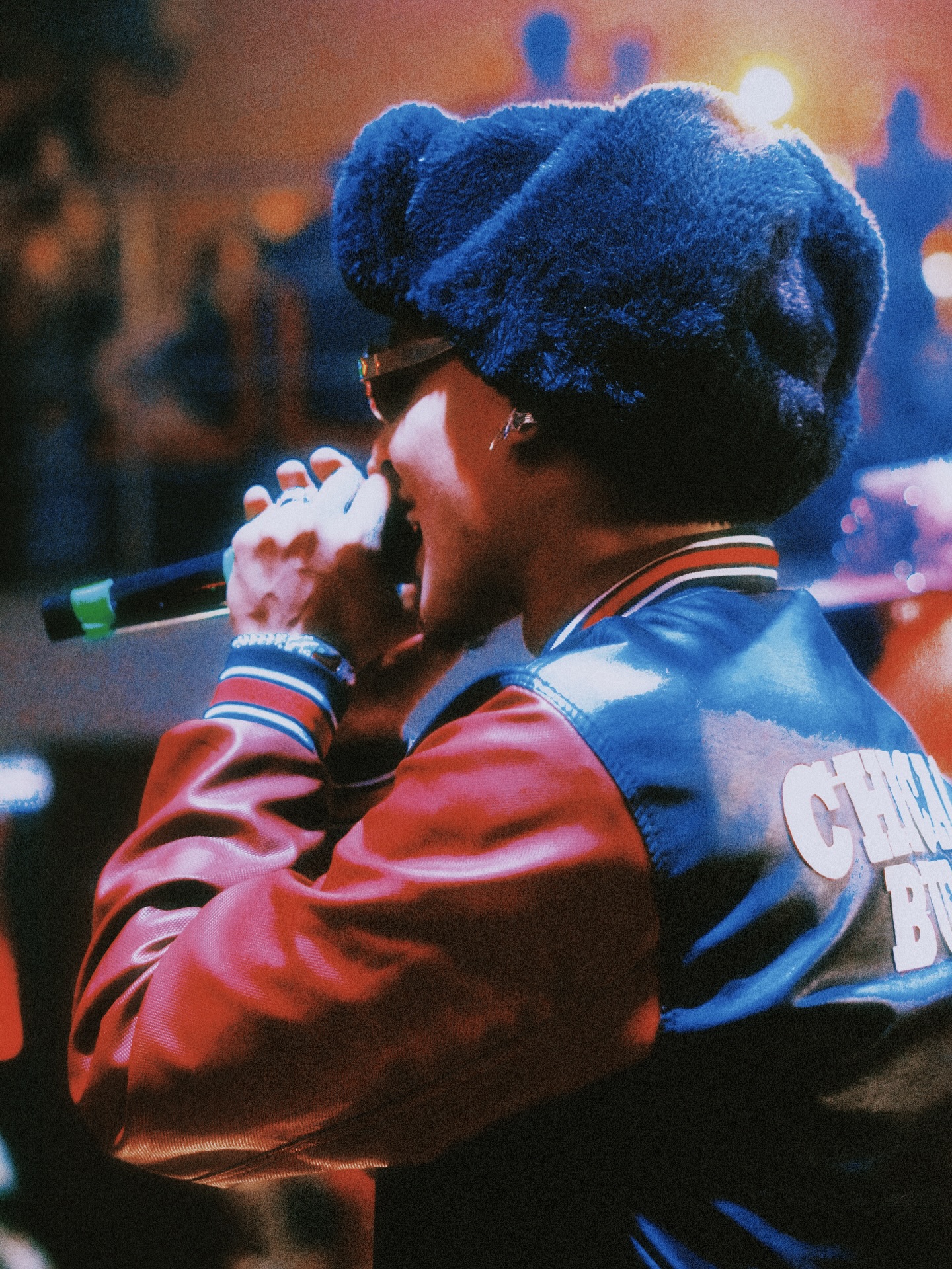 Gorro Ushanka Negro de Invierno – Estilo Urbano Premium