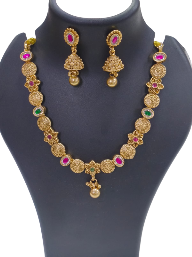 Traditional Gold Necklace Set