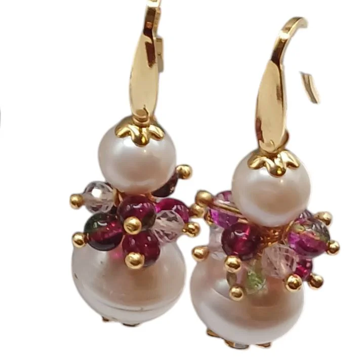 Orecchini pendenti perle e cristalli