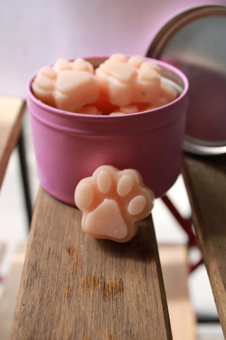 Paw Print Soy Wax Melts | Strong Fragrance, 4.5 oz
