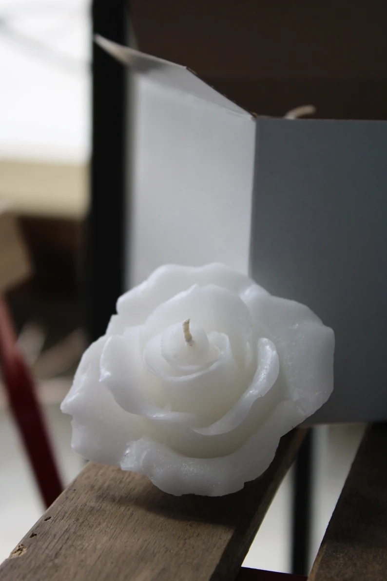 Floral Floating Candles | Rose Shaped, Unscented, Wedding Decor (Pack of 8)