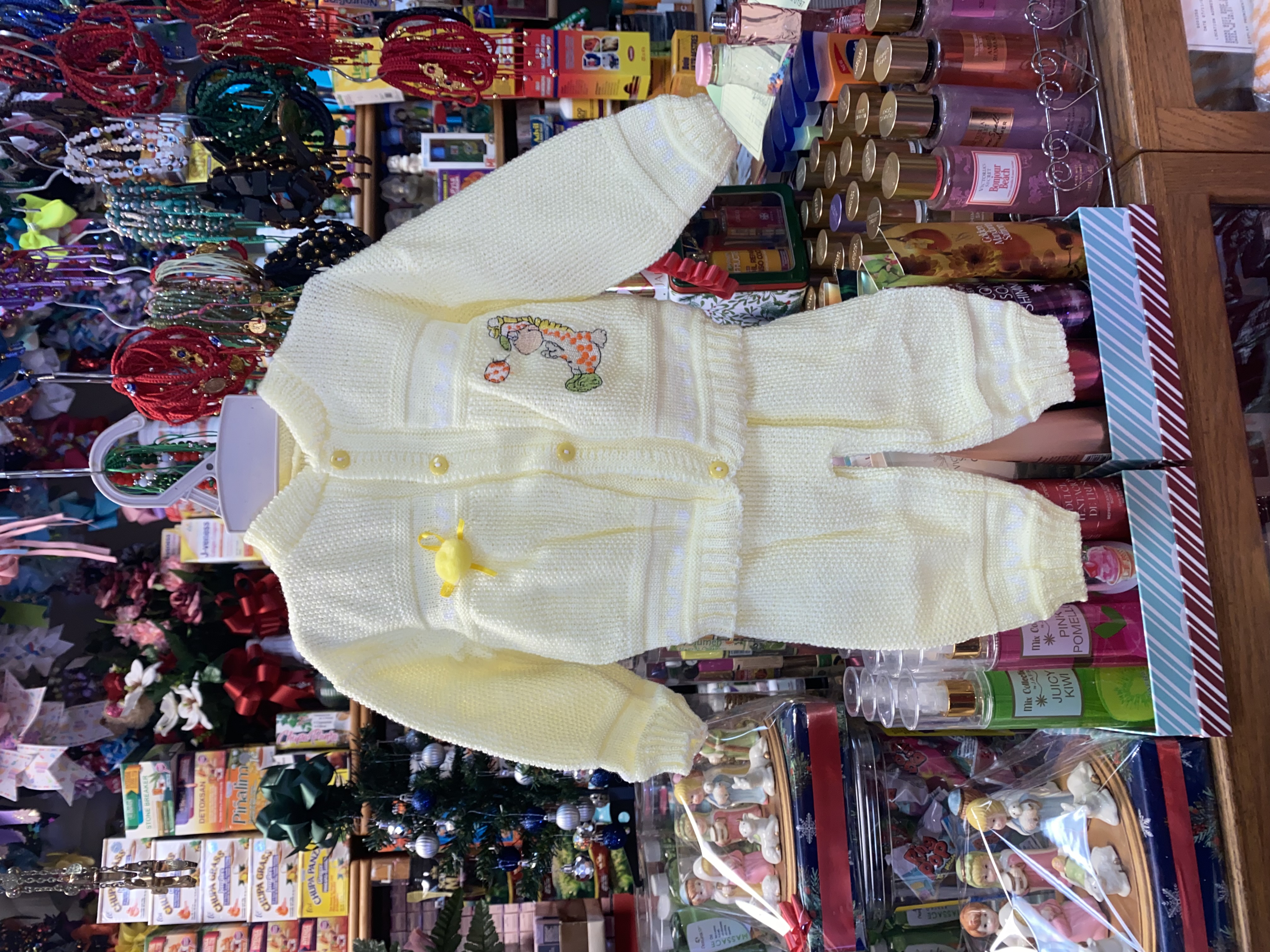 Children's knit sweater and pants set (0-6M)