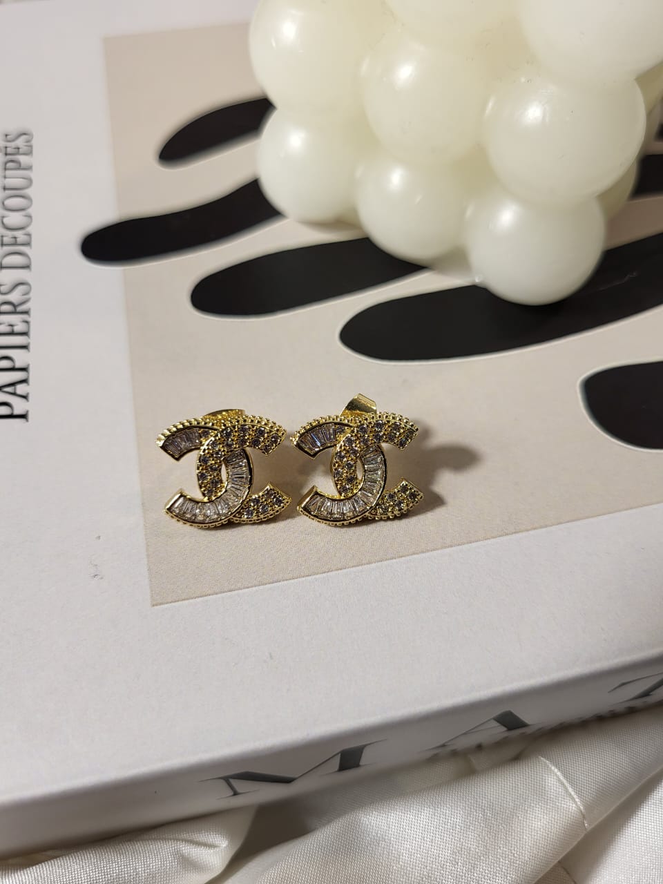 Lumière Fine – Boucles d’oreilles raffinées