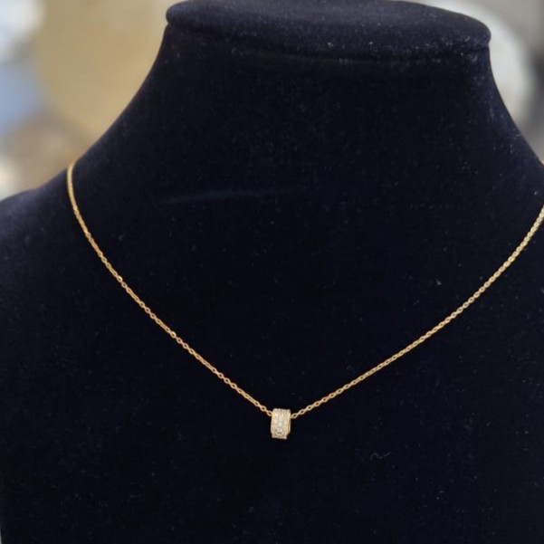 Divina Gold – Chaîne premium