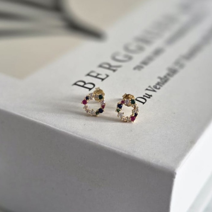 Éternelle Glow – Boucles d’oreilles intemporelles 