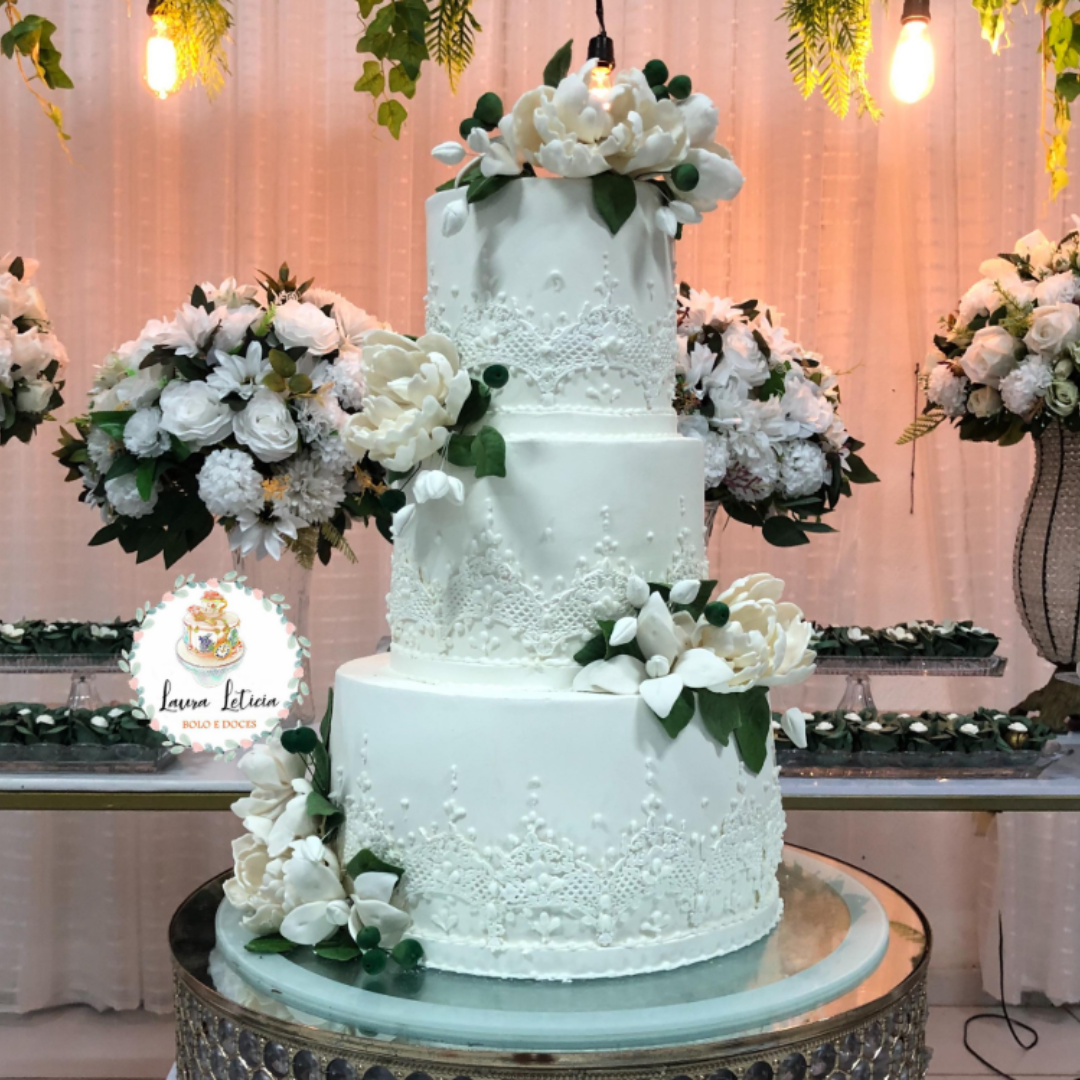 Laura Letícia Bolos