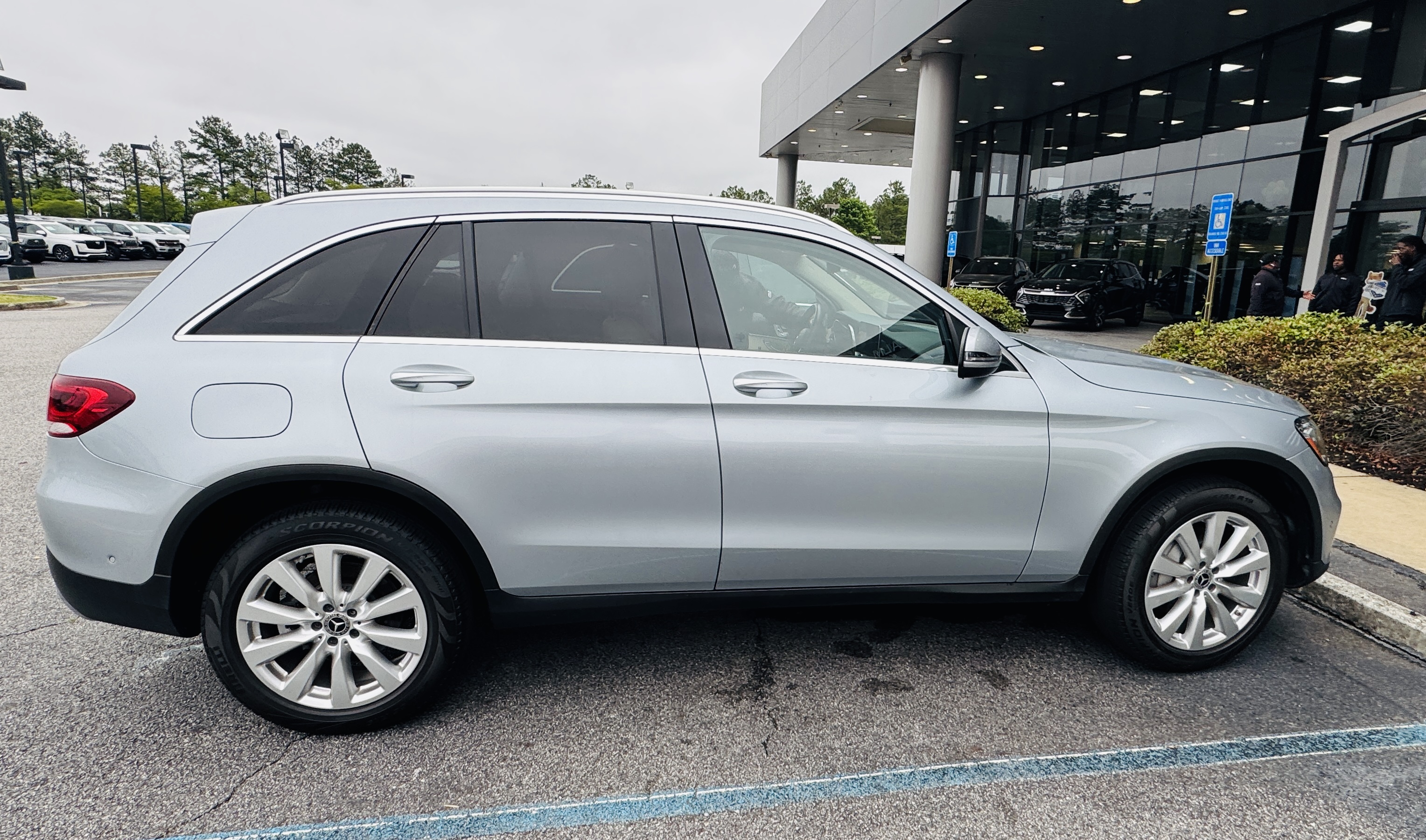 2021 Mercedes GLC 300