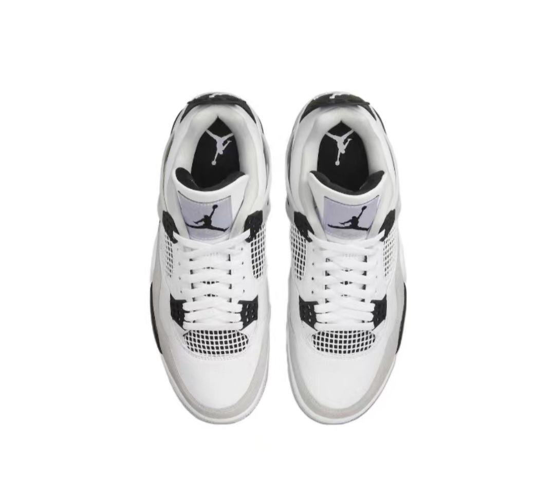 Air Jordan 4 military black