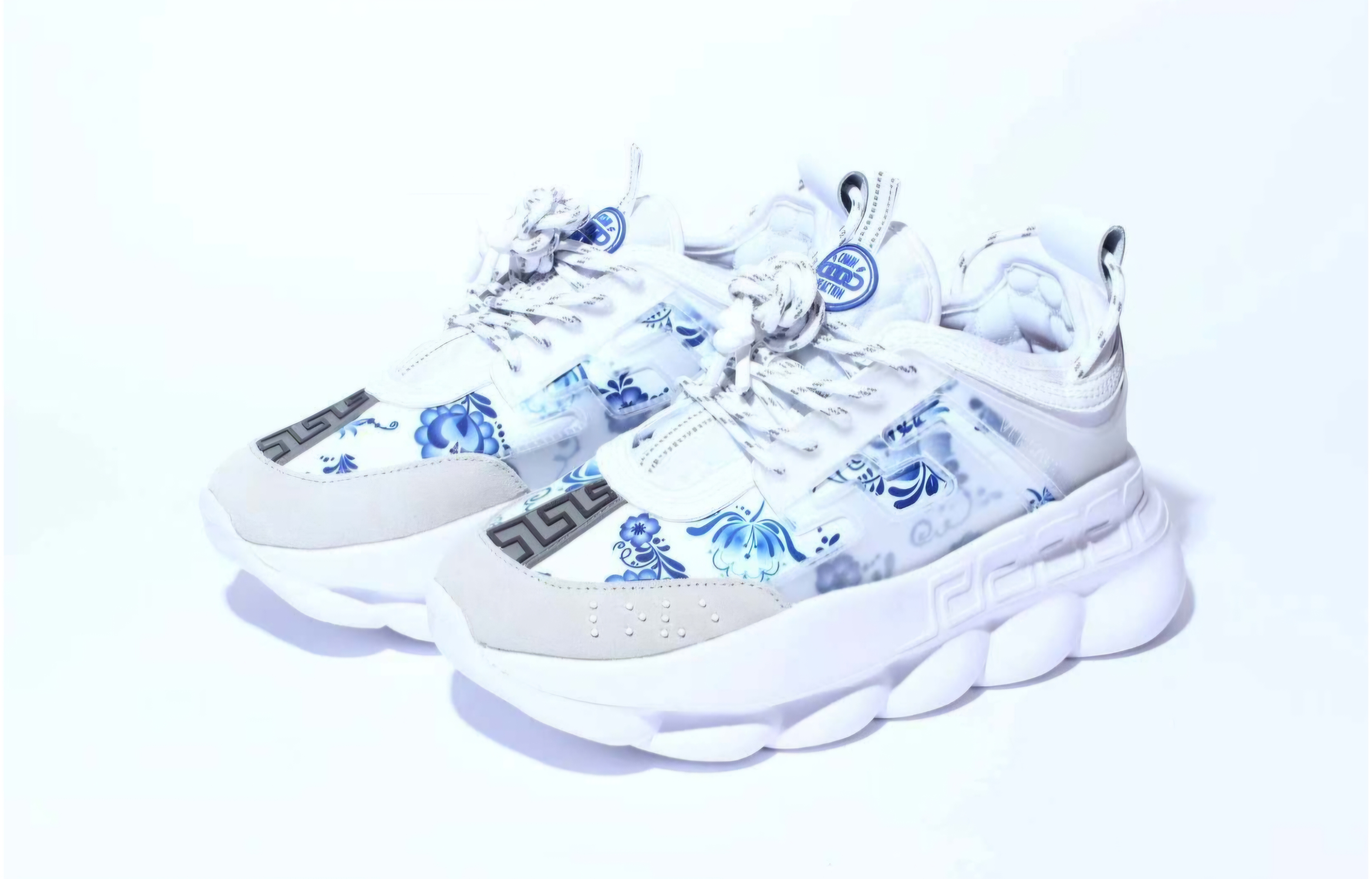 Versace Chain Reaction