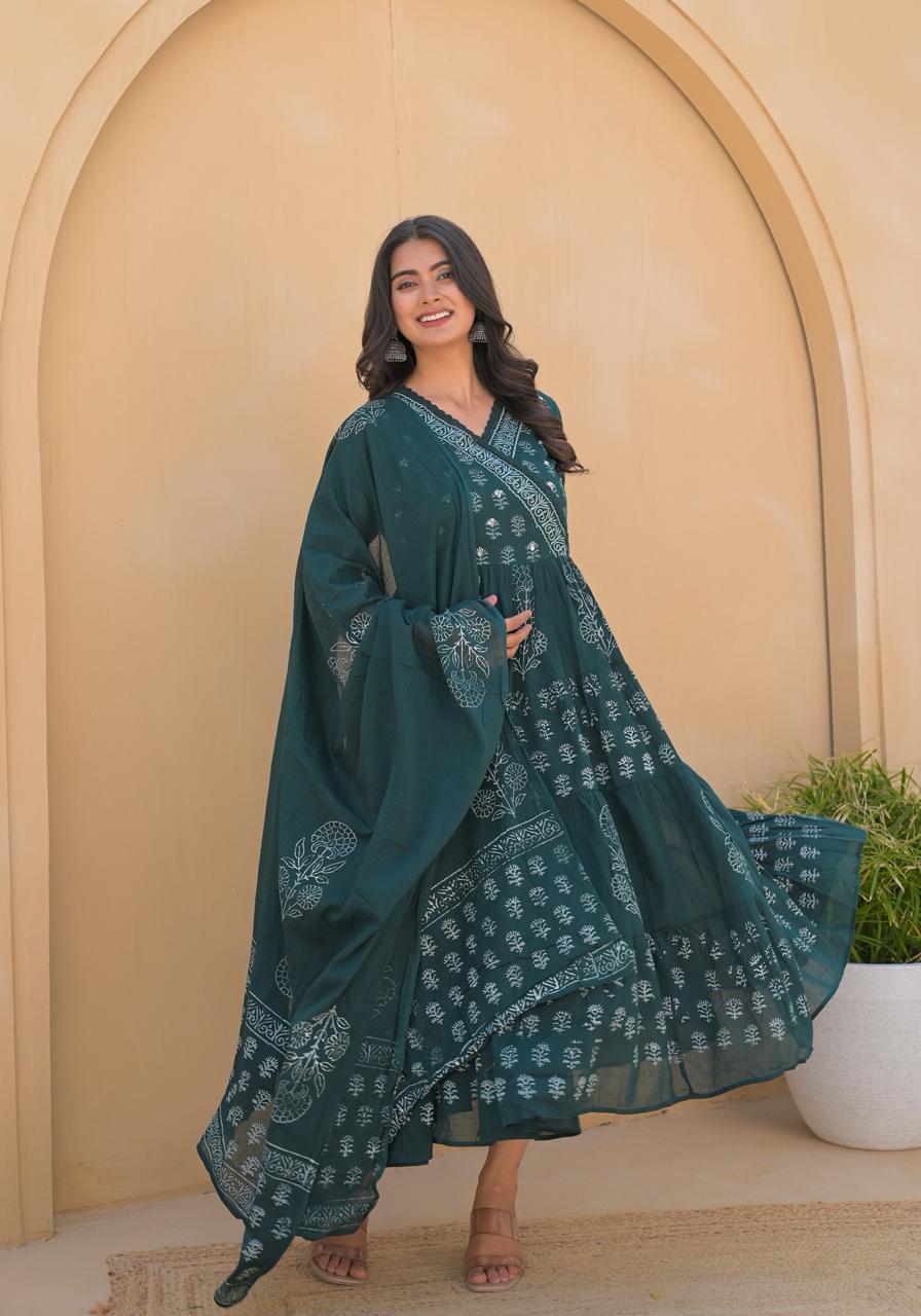 Green Printed Ethnic Maxi Dress