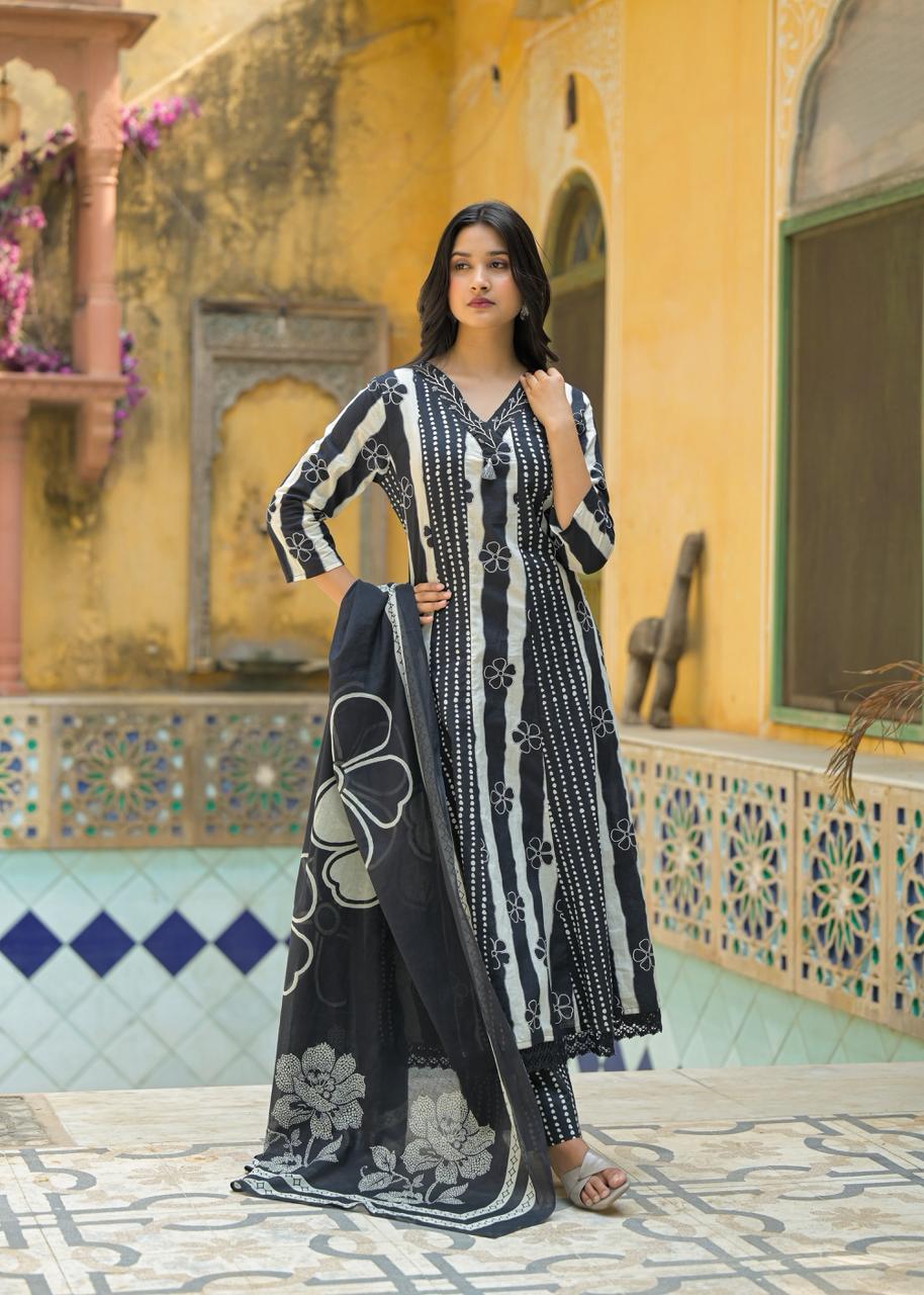 Elegant Black and White Printed Suit