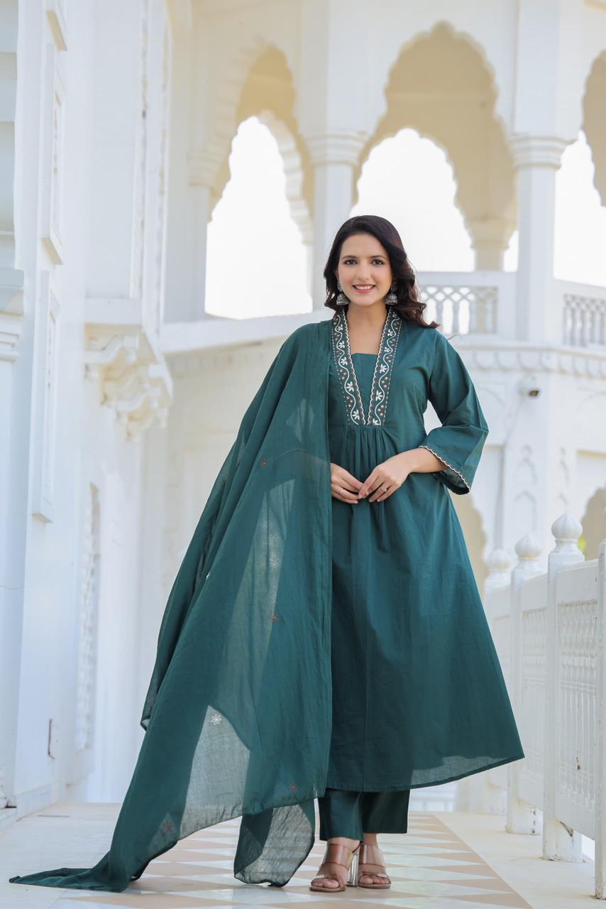 Elegant Green Traditional Suit