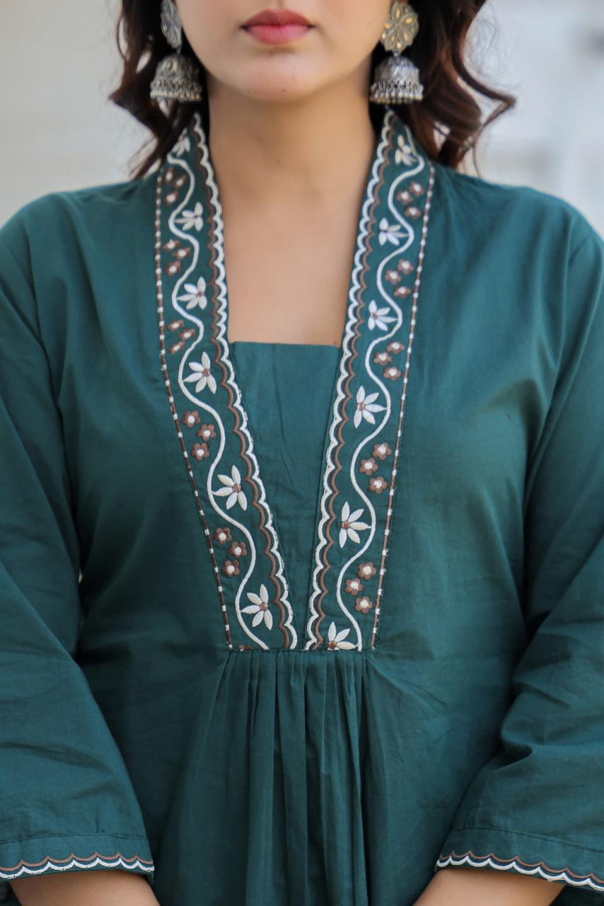 Elegant Green Traditional Suit