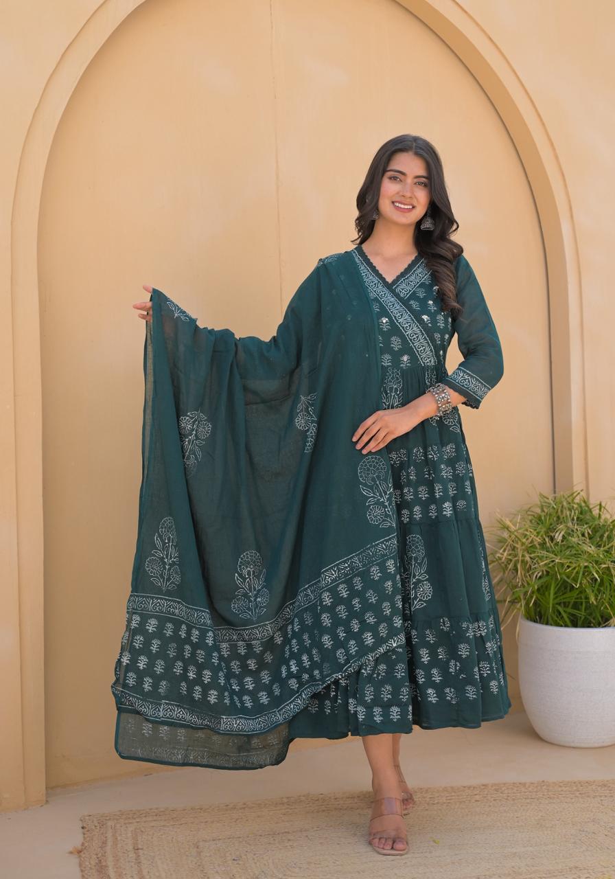 Green Printed Ethnic Maxi Dress