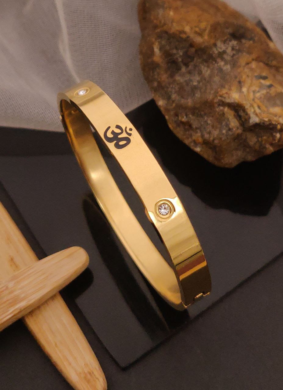 Gold Om Symbol Bracelet