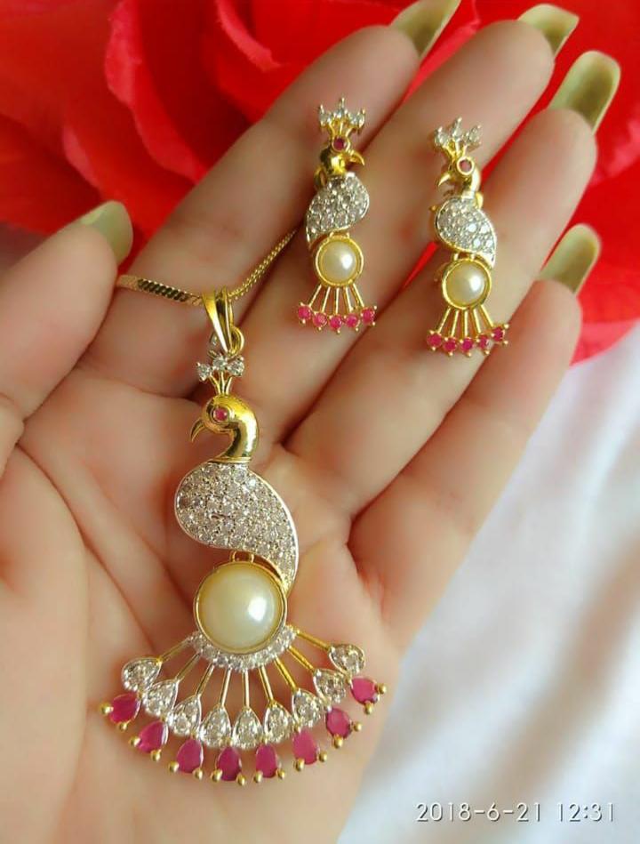 Peacock Pendant Set