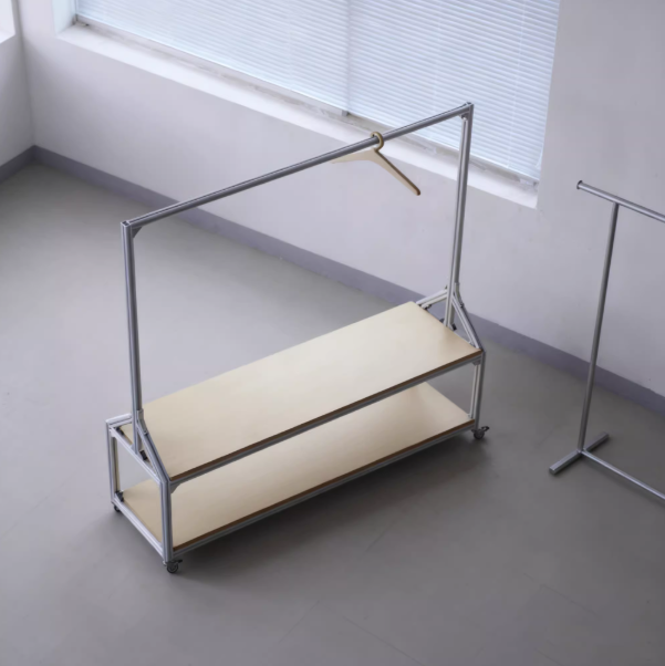 Mobile Aluminum Profile Clothing Rack – Commercial/ Home Garment Display & Storage