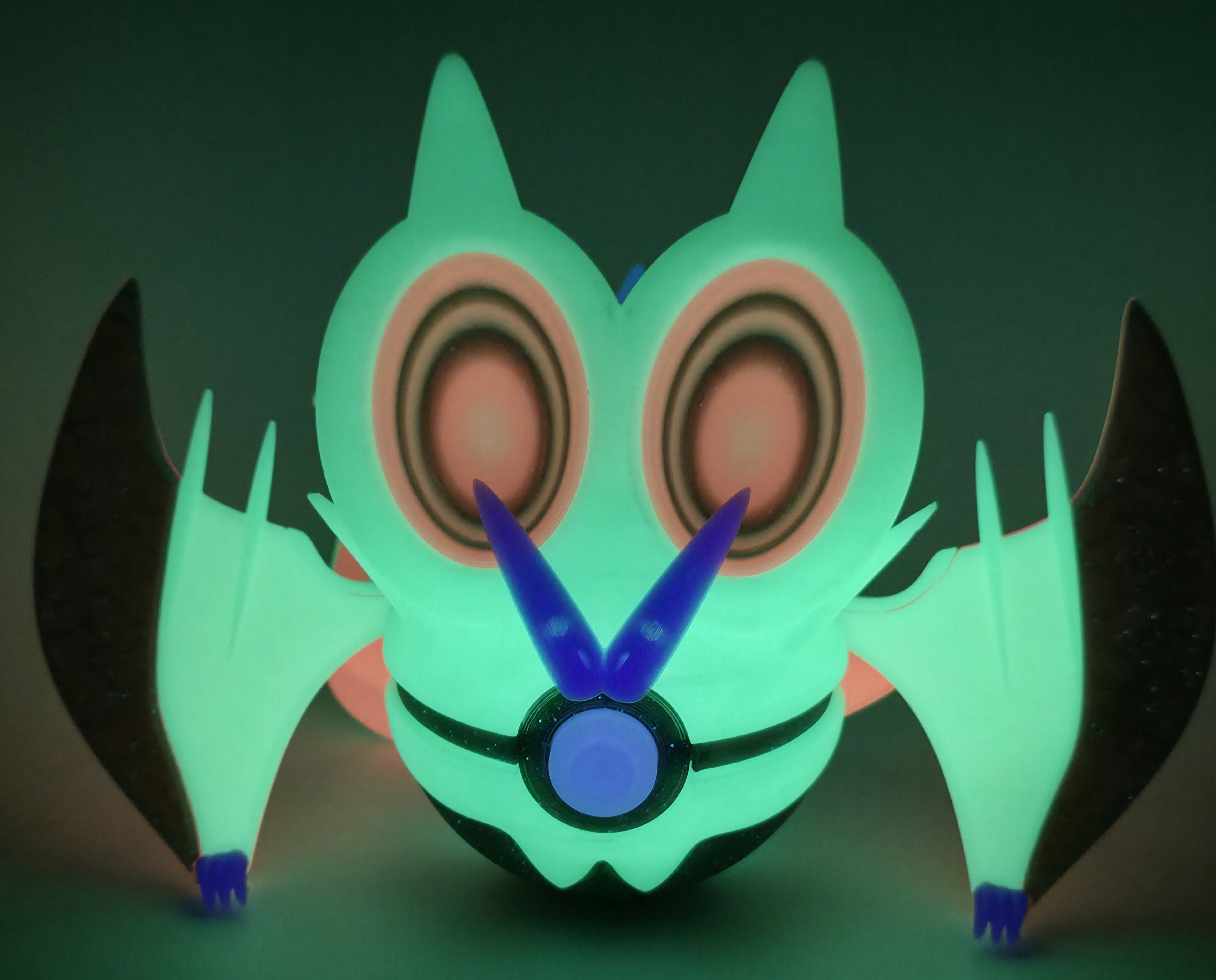 Glow-in-the-Dark Pokemon-themed Pokéballs, 1