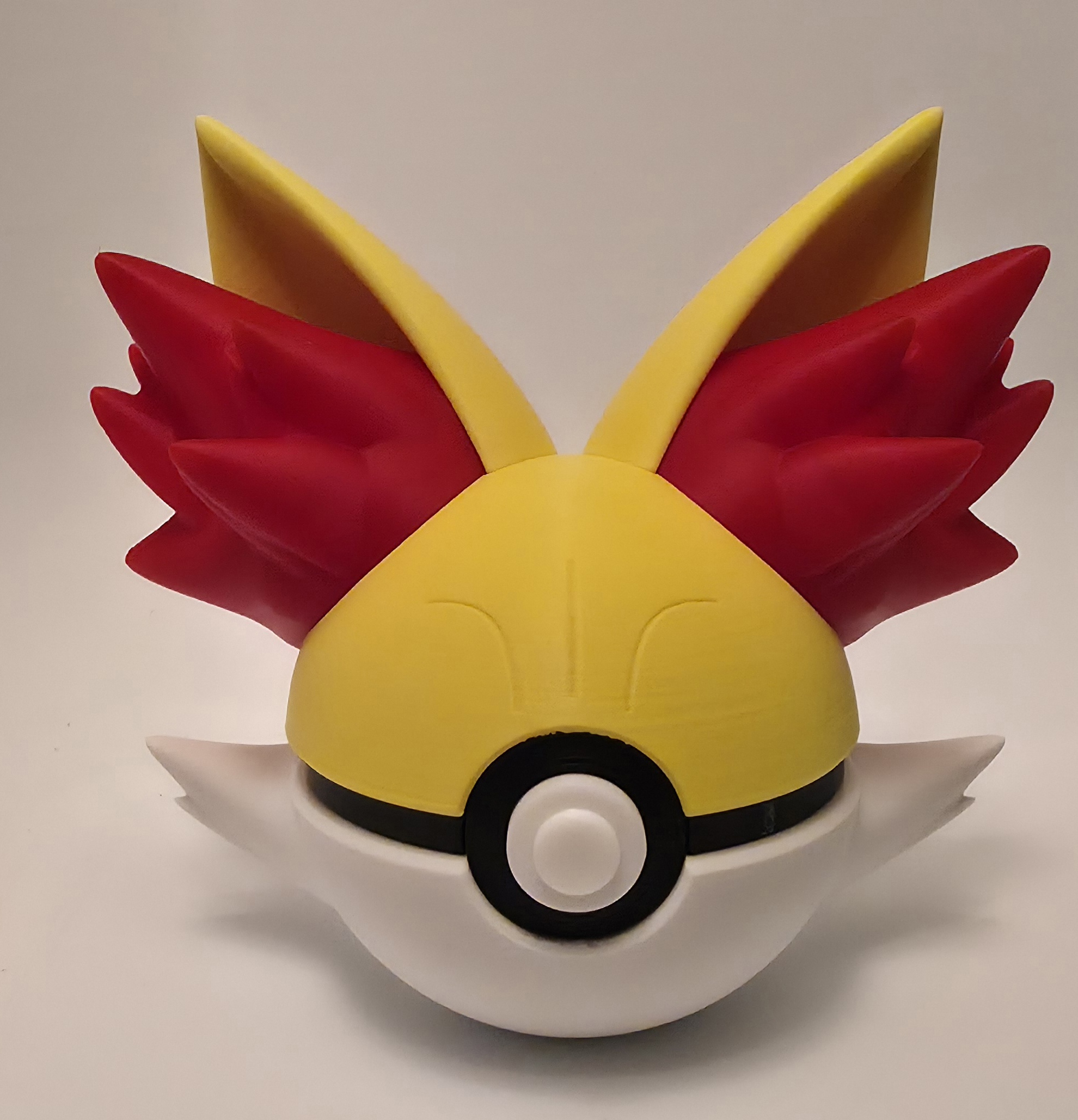 Fennekin Pokéball