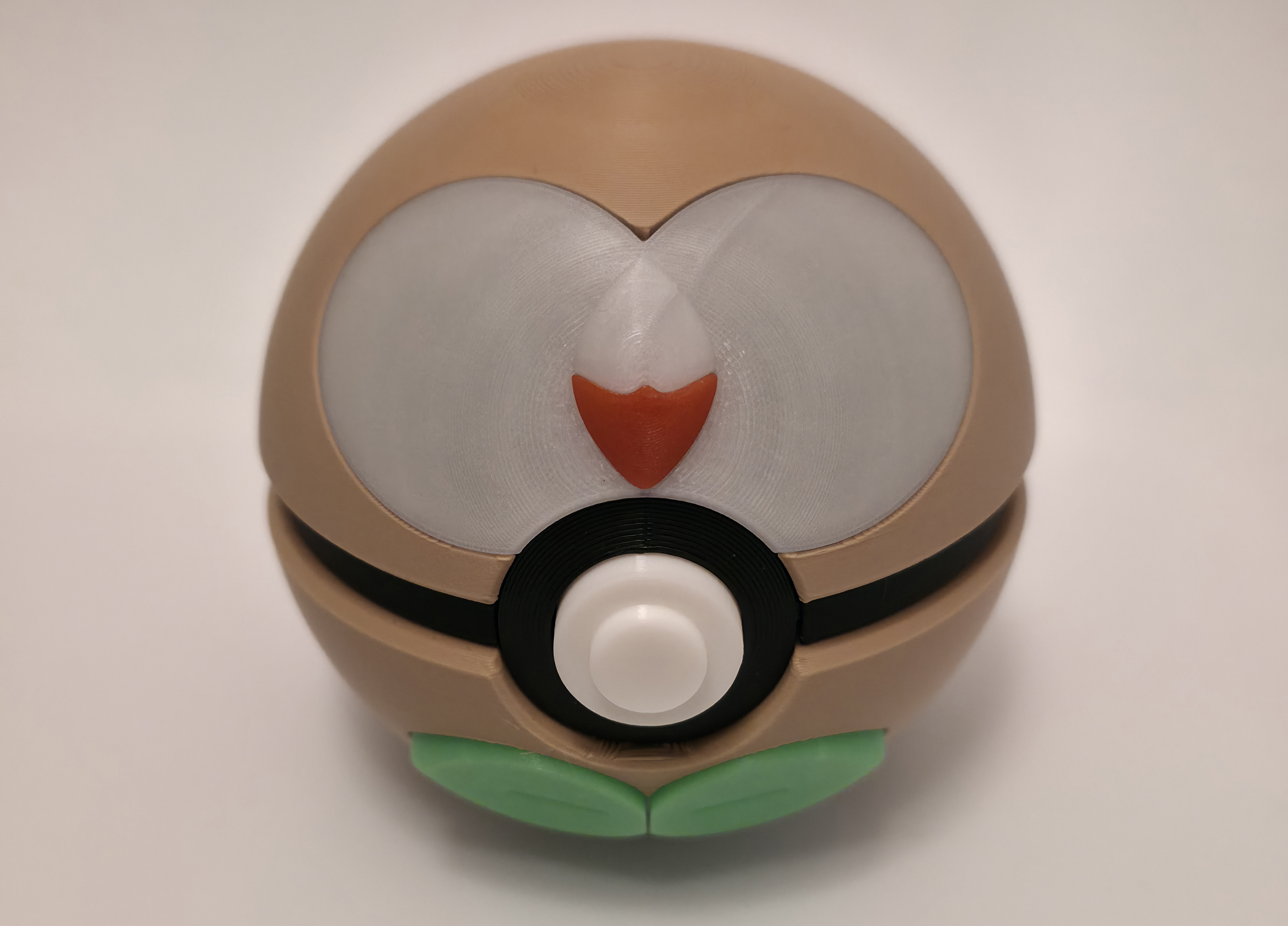 Rowlet Pokéball