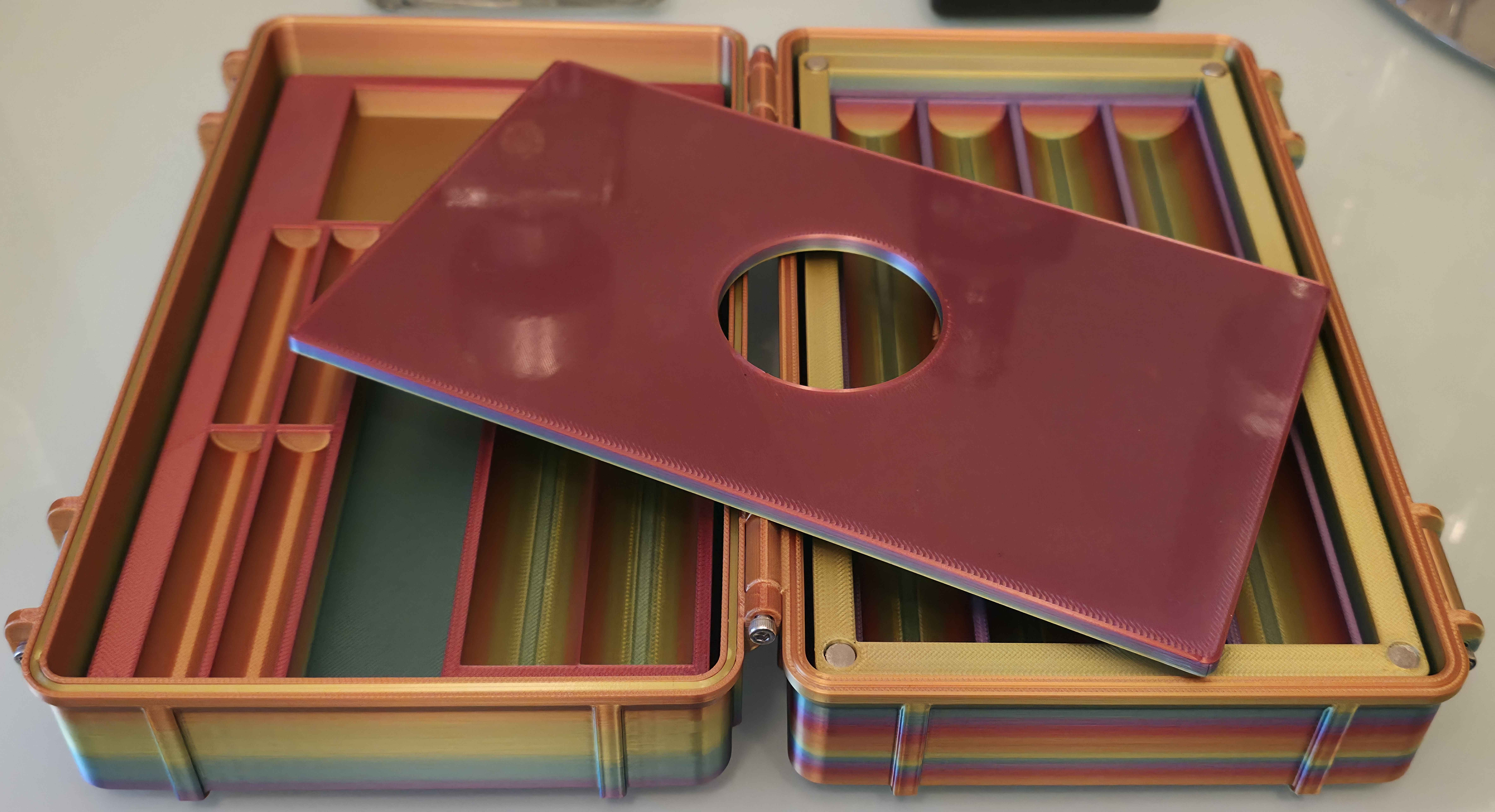 Deluxe Pen Box - 6 Count