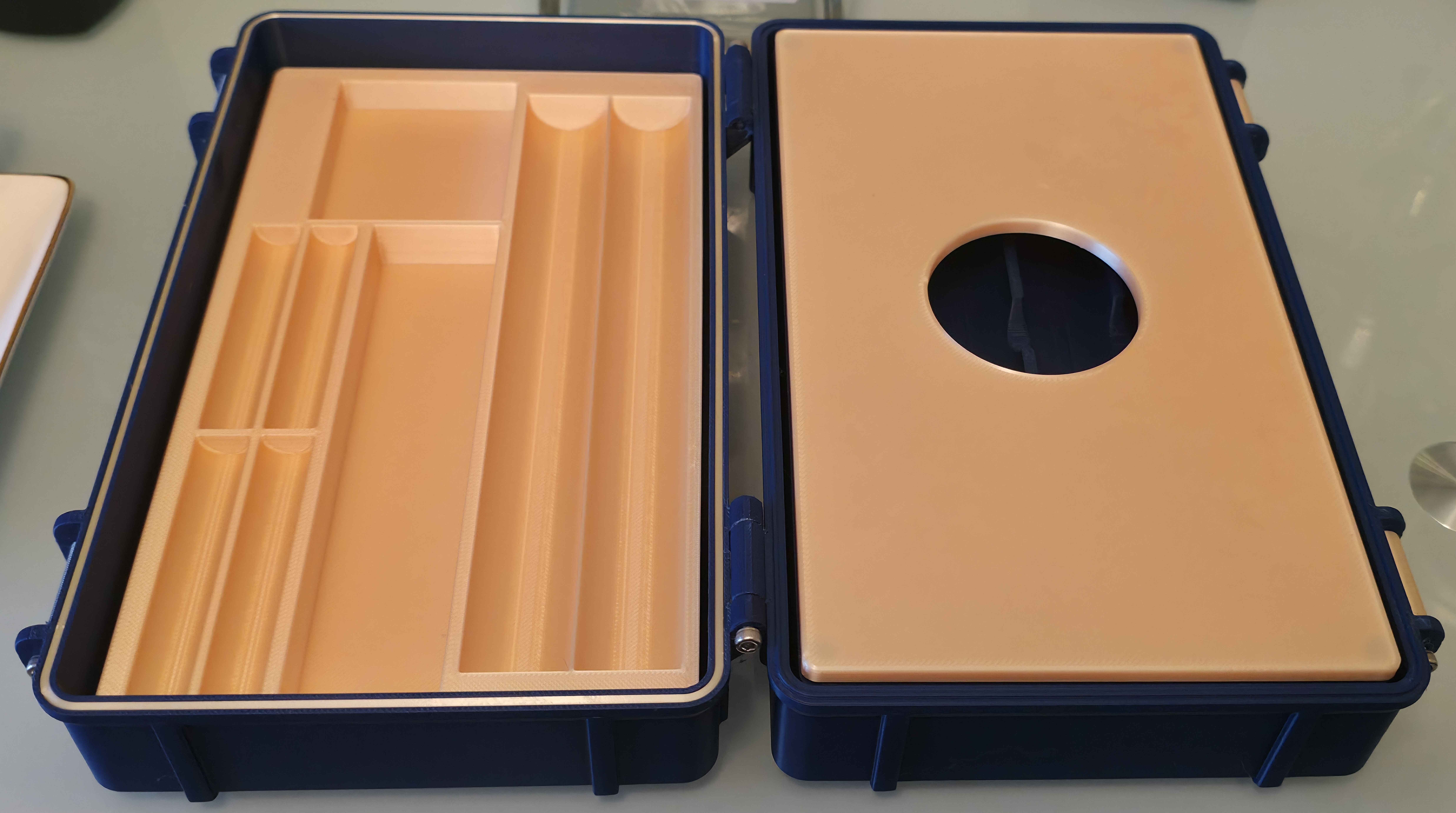 Deluxe Pen Box - 6 Count